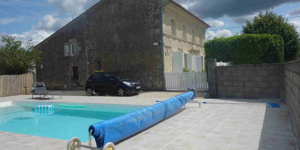 maison à BLAYE (33390)