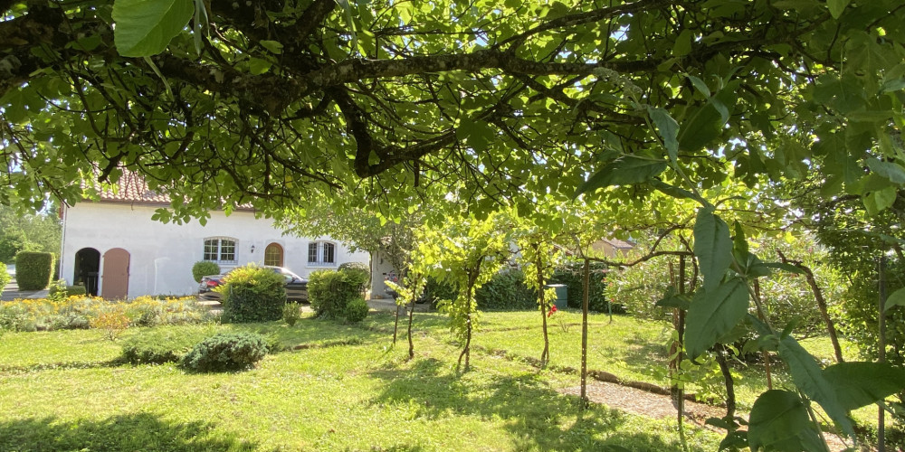 maison à ARVEYRES (33500)