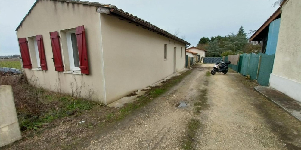 appartement à TOULENNE (33210)