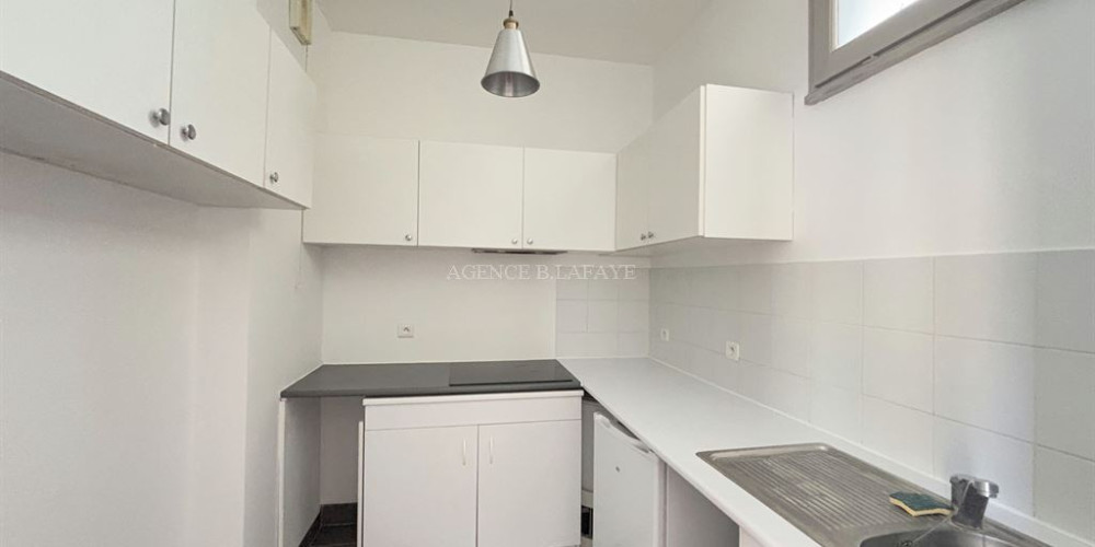 appartement à BORDEAUX (33000)