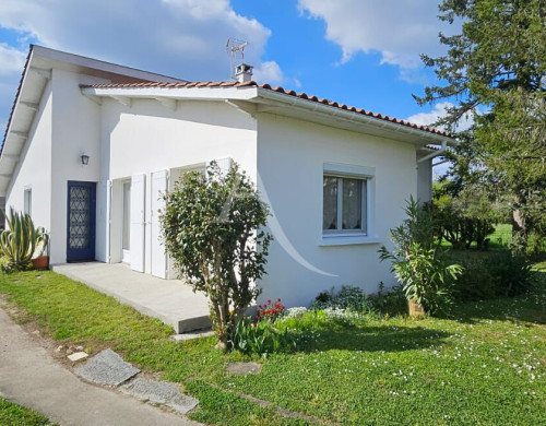 maison  LE TAILLAN MEDOC