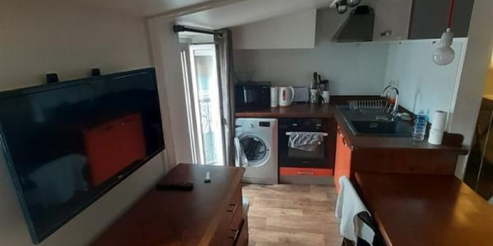 appartement à BORDEAUX (33000)