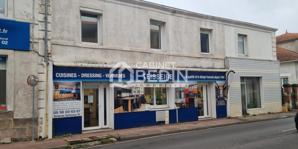 local commercial à ARES (33740)