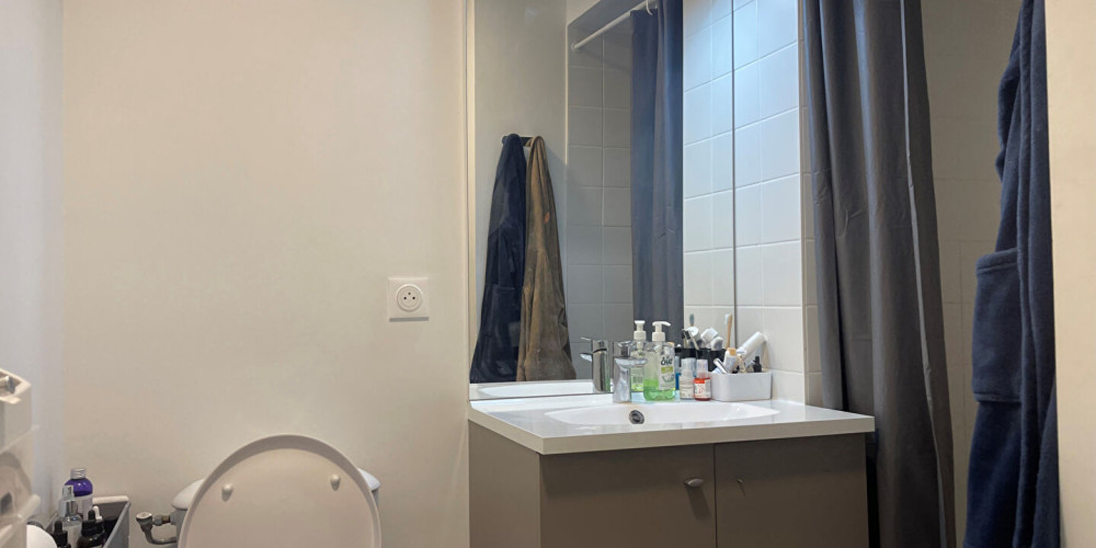 appartement à BORDEAUX (33300)