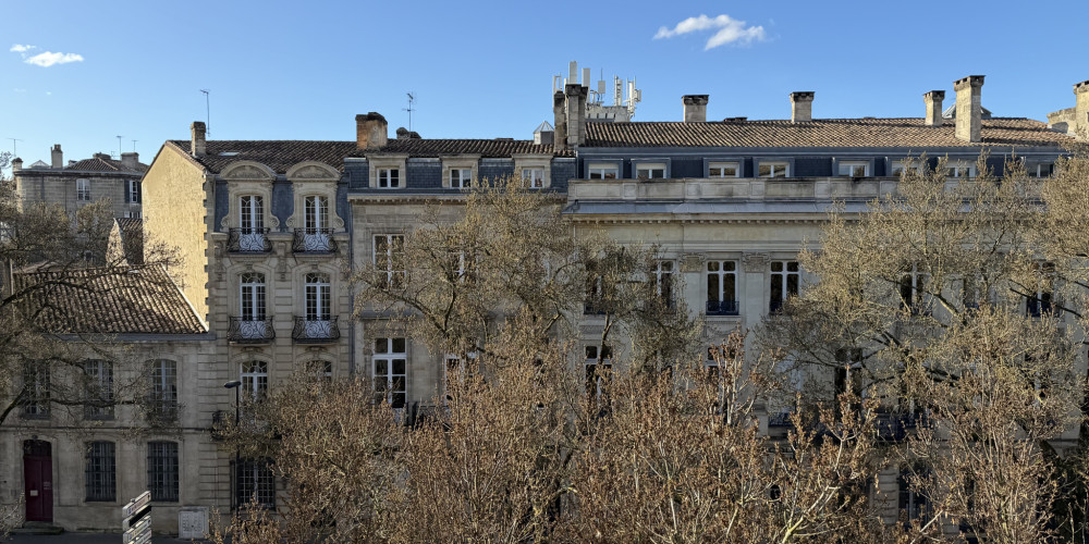 appartement à BORDEAUX (33000)