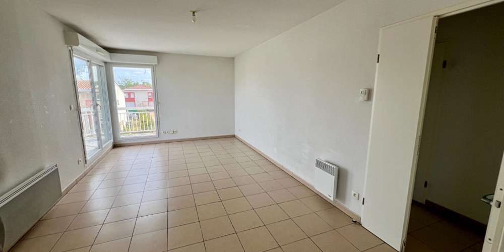 appartement à BELIN BELIET (33830)