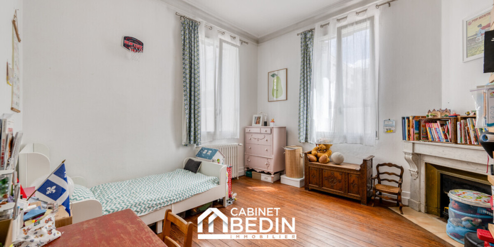 appartement à BORDEAUX (33800)