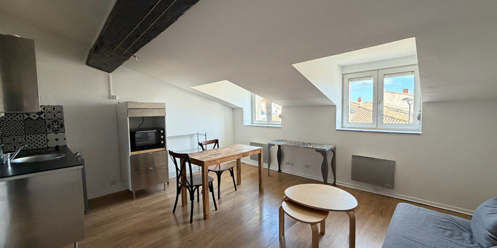 appartement à BORDEAUX (33800)