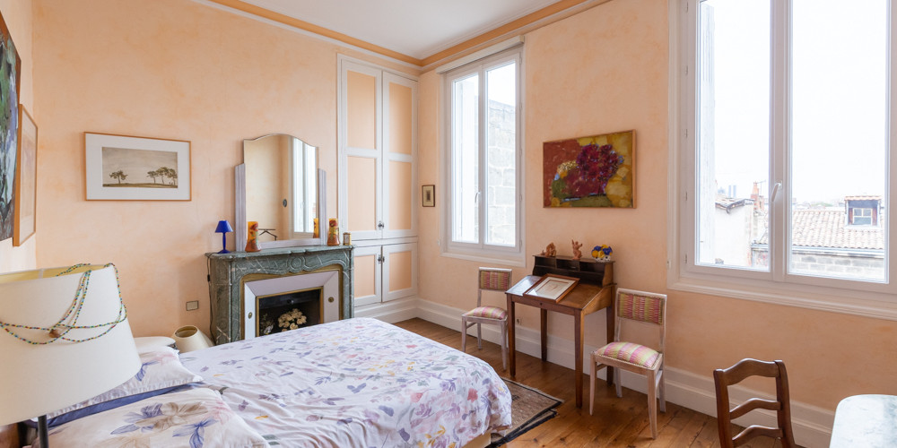 appartement à BORDEAUX (33000)