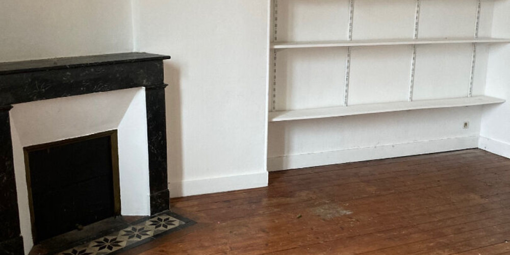 appartement à BORDEAUX (33000)