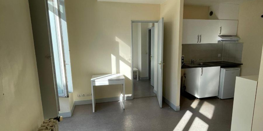 appartement à BORDEAUX (33000)