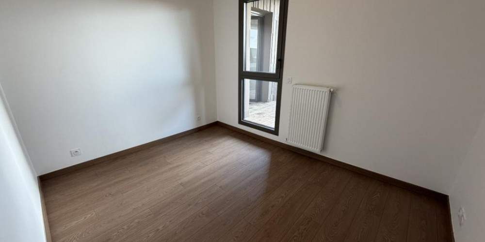 appartement à BORDEAUX (33800)
