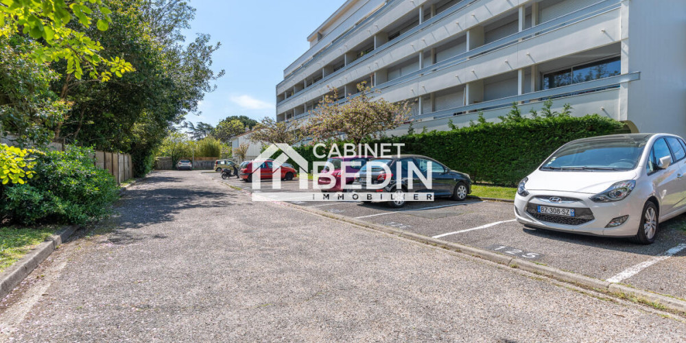 appartement à BORDEAUX (33200)
