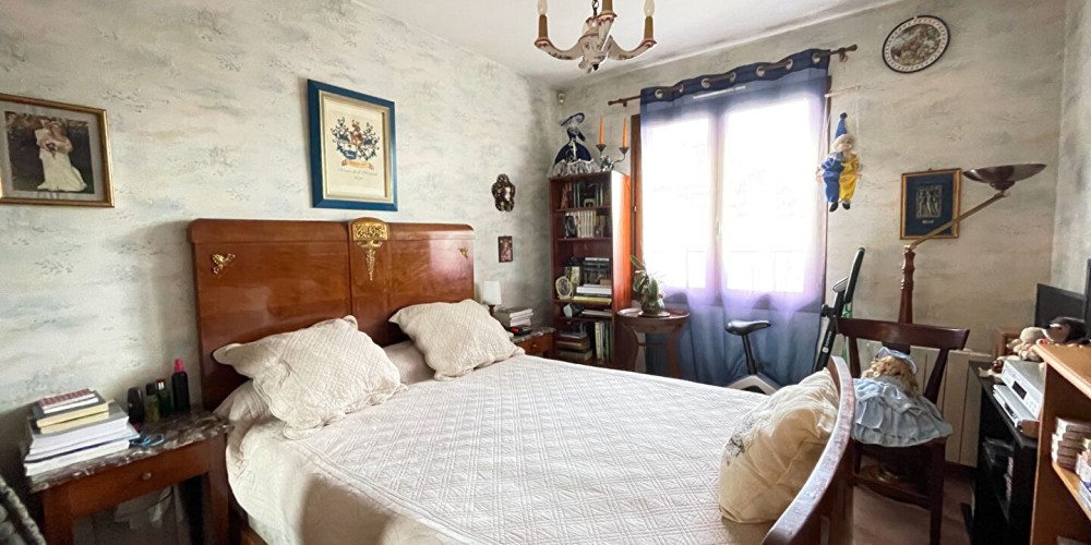 maison à PAREMPUYRE (33290)