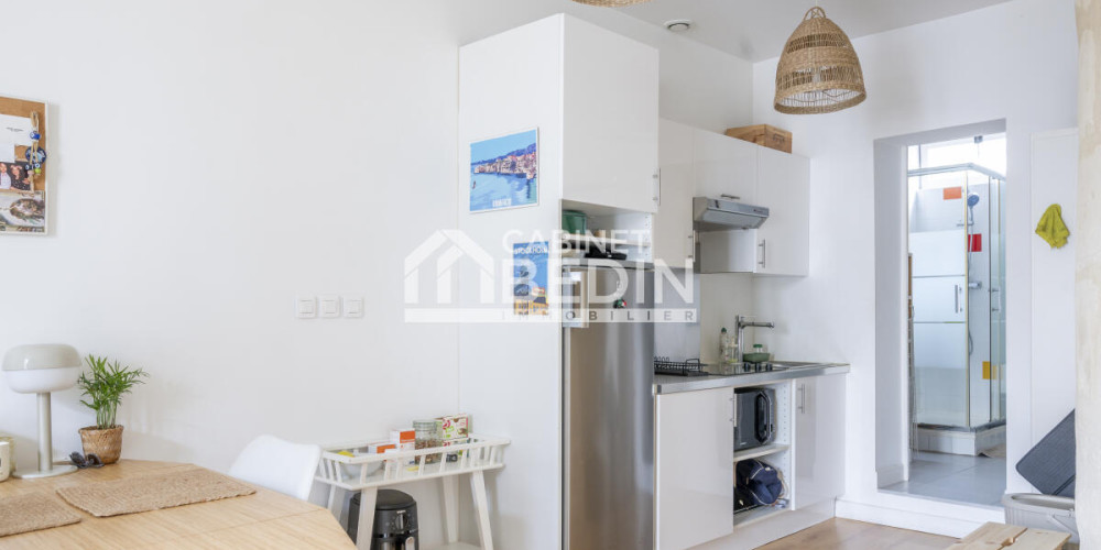 appartement à BORDEAUX (33000)