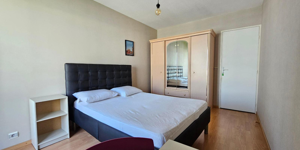 appartement à BORDEAUX (33300)