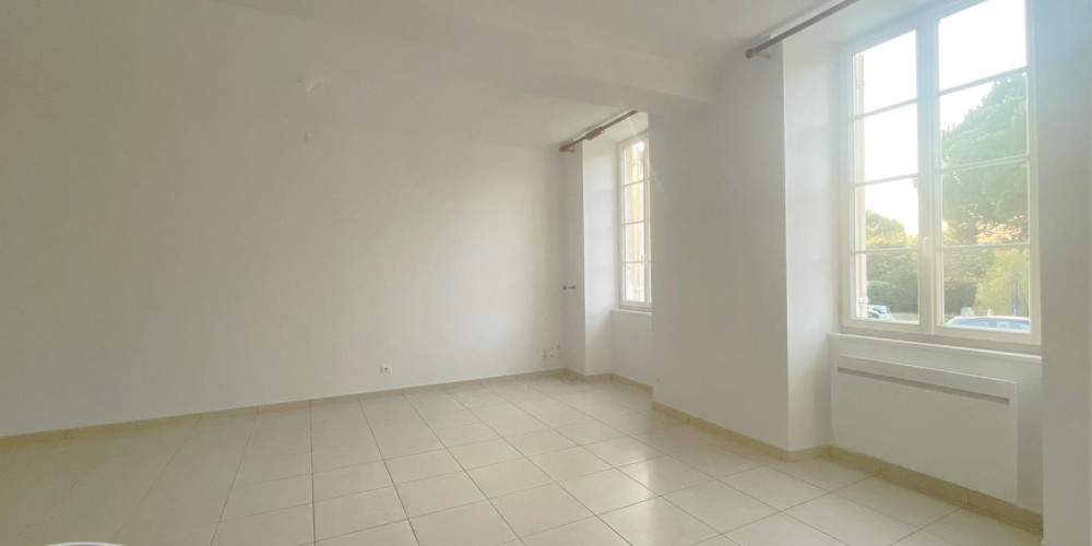 appartement à COUTRAS (33230)