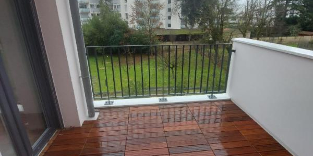 appartement à LE BOUSCAT (33110)