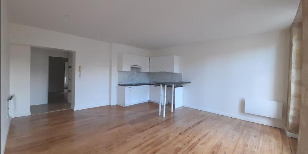appartement à BORDEAUX (33000)