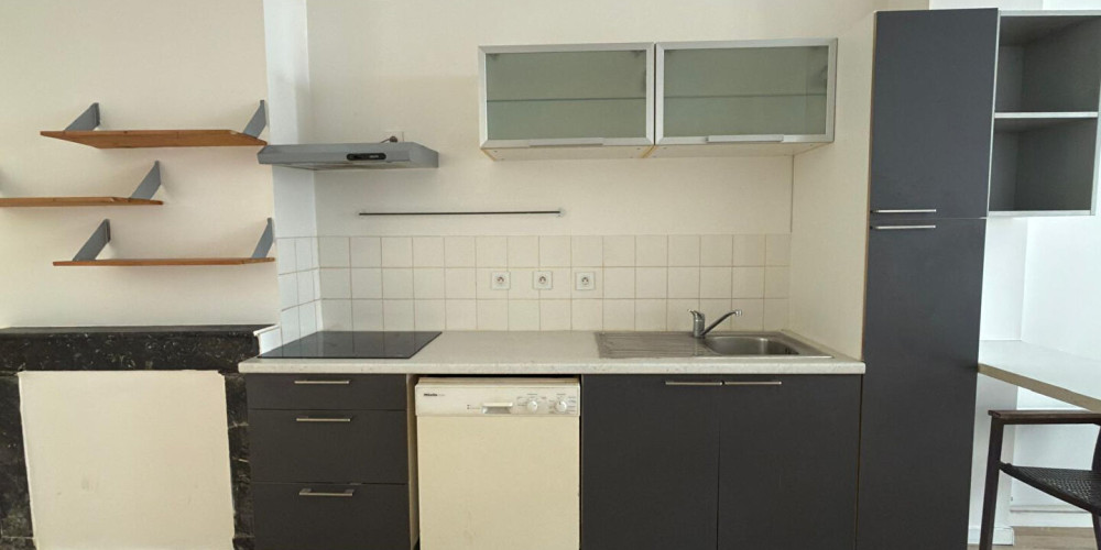 appartement à BORDEAUX (33000)