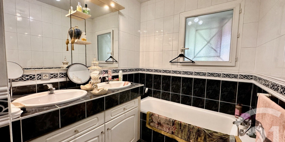 maison à ANDERNOS LES BAINS (33510)