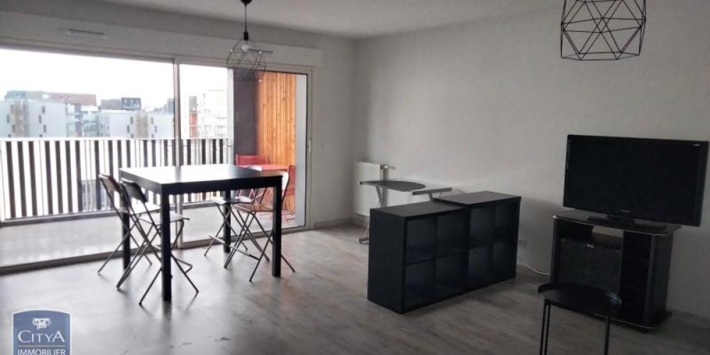 appartement à BORDEAUX (33300)
