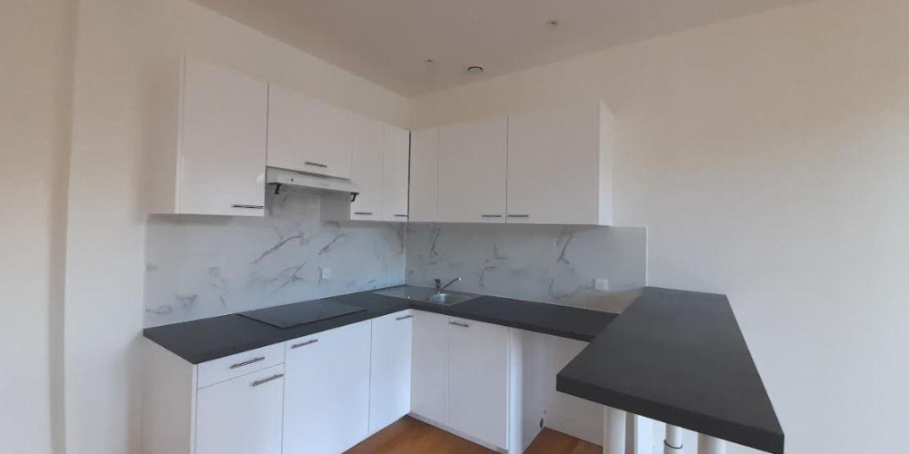 appartement à BORDEAUX (33000)