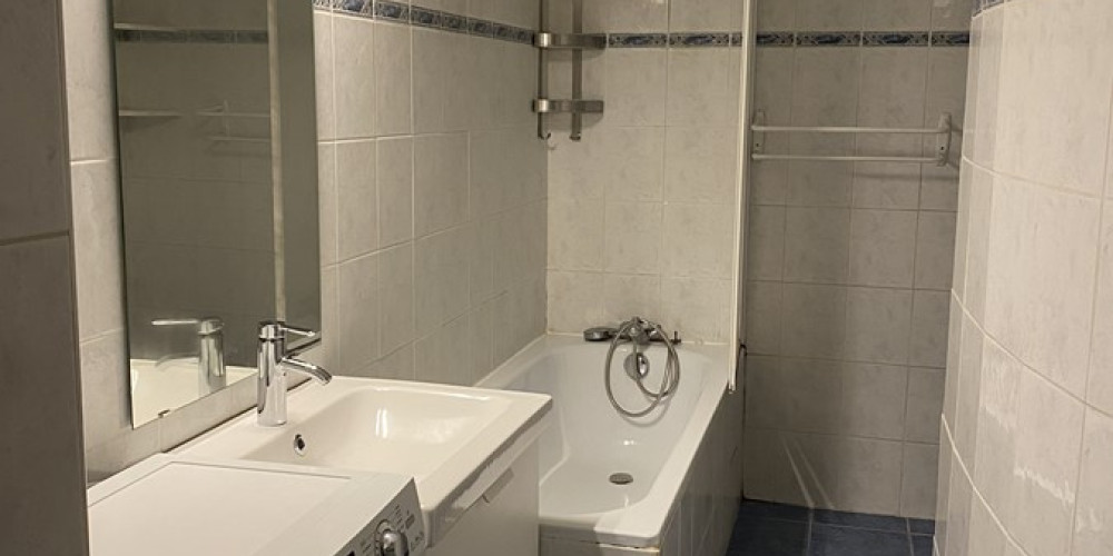 appartement à BORDEAUX (33000)