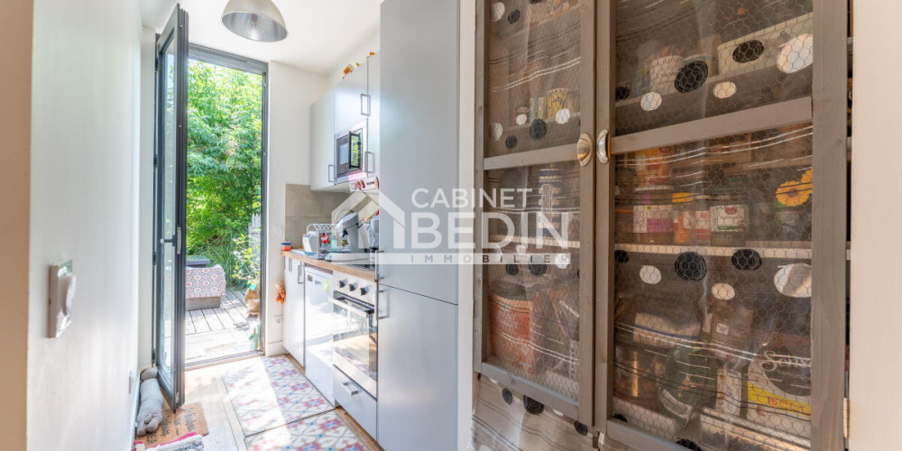 appartement à BORDEAUX (33800)