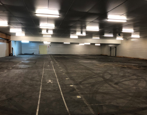 local industriel  ARTIGUES PRES BORDEAUX