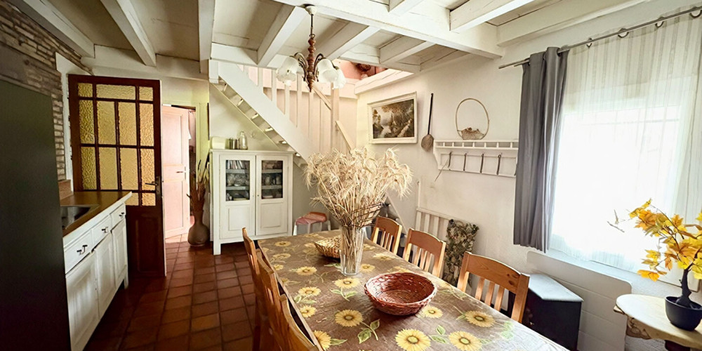 maison à SALLES (33770)