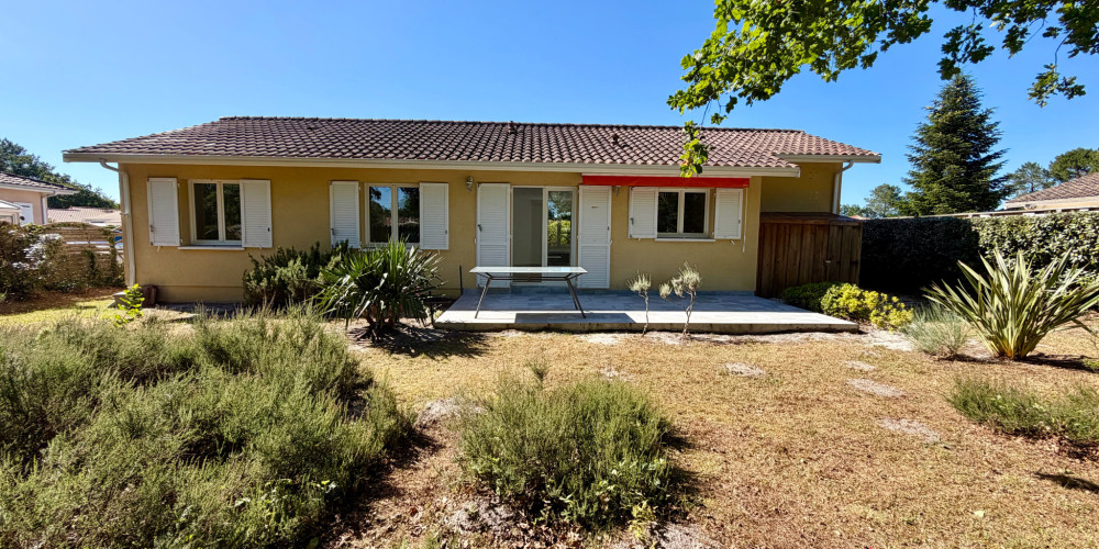 maison à ARES (33740)