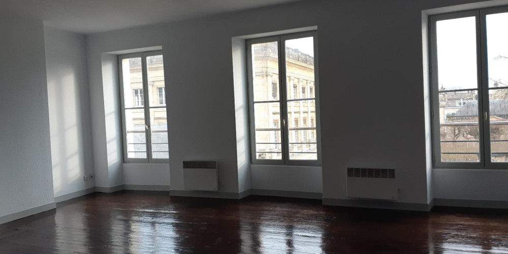 appartement à BORDEAUX (33000)