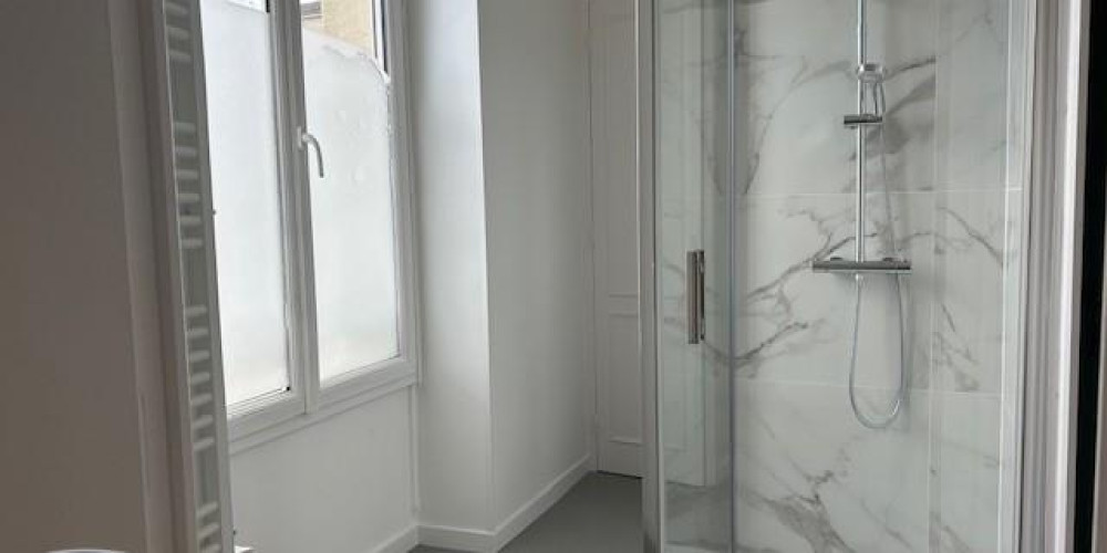 appartement à BORDEAUX (33000)