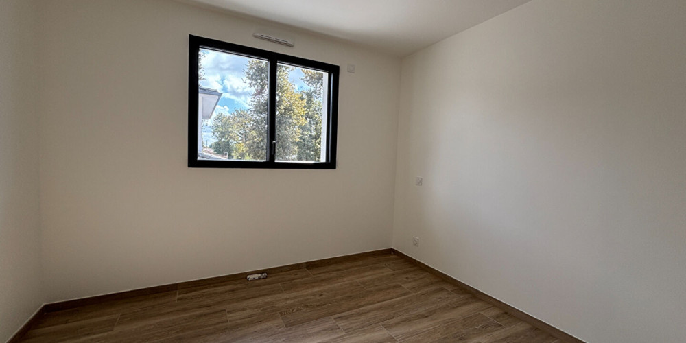 maison à AUDENGE (33980)