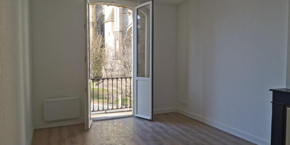 appartement à BORDEAUX (33000)