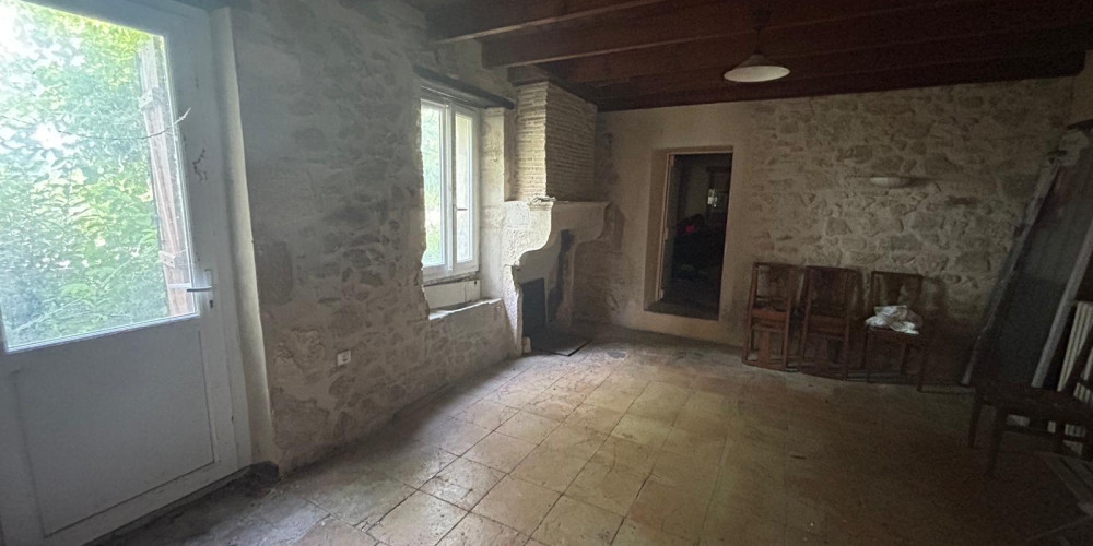 maison à SAUVETERRE DE GUYENNE (33540)