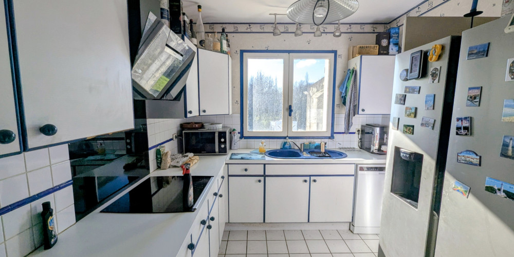 maison à AMBARES ET LAGRAVE (33440)