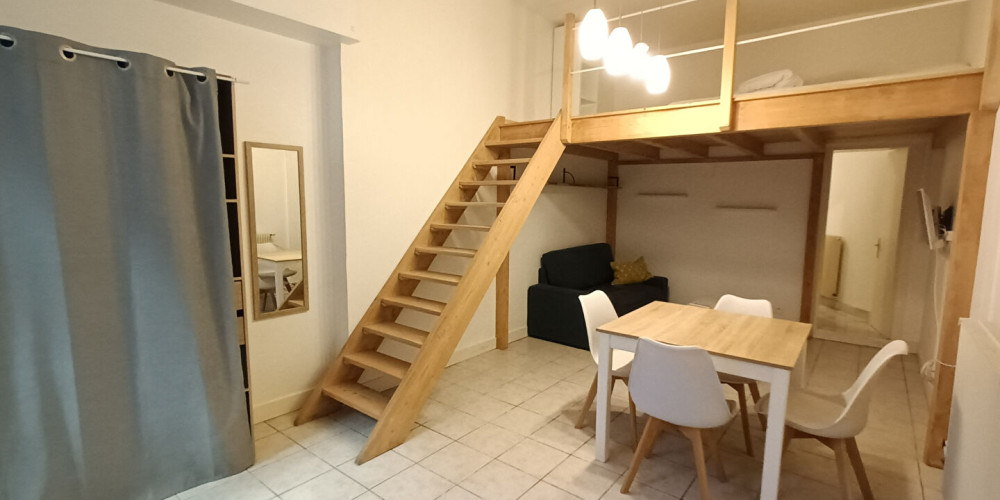 appartement à BORDEAUX (33000)