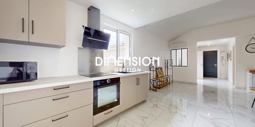 maison à ST DENIS DE PILE (33910)