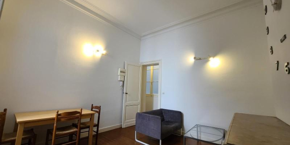 appartement à BORDEAUX (33800)
