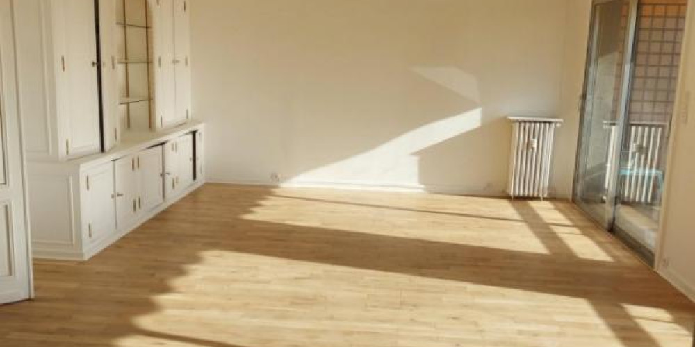 appartement à BORDEAUX (33200)