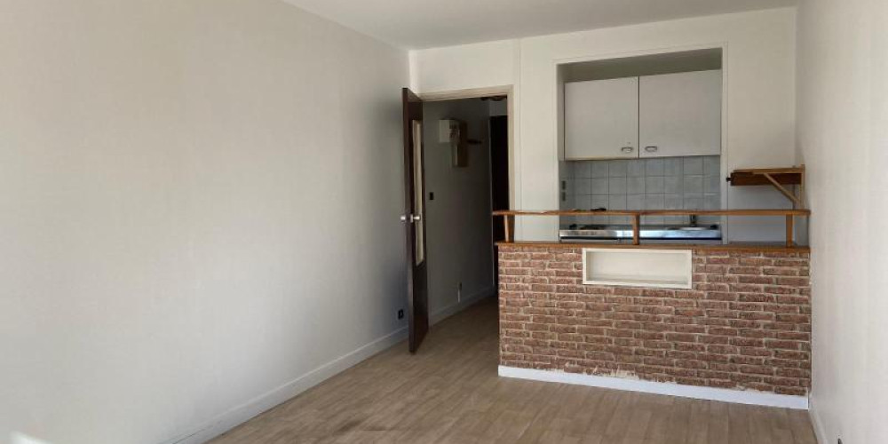 appartement à BORDEAUX (33000)