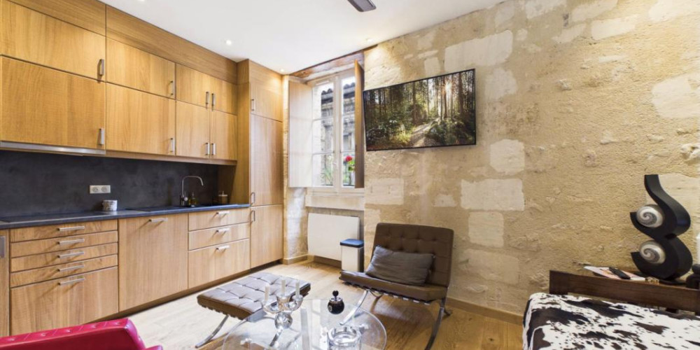 appartement à BORDEAUX (33000)