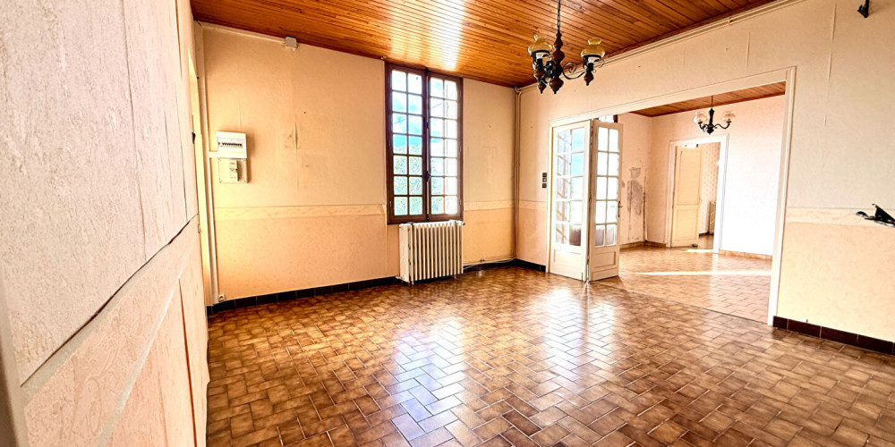 maison à COUTRAS (33230)