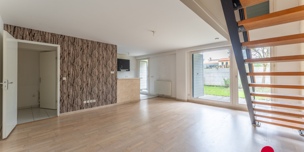 appartement à BORDEAUX (33000)