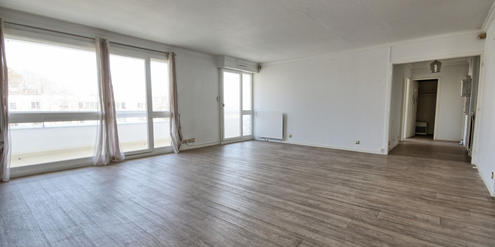 appartement à PESSAC (33600)