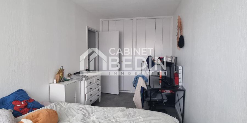 appartement à BORDEAUX (33000)