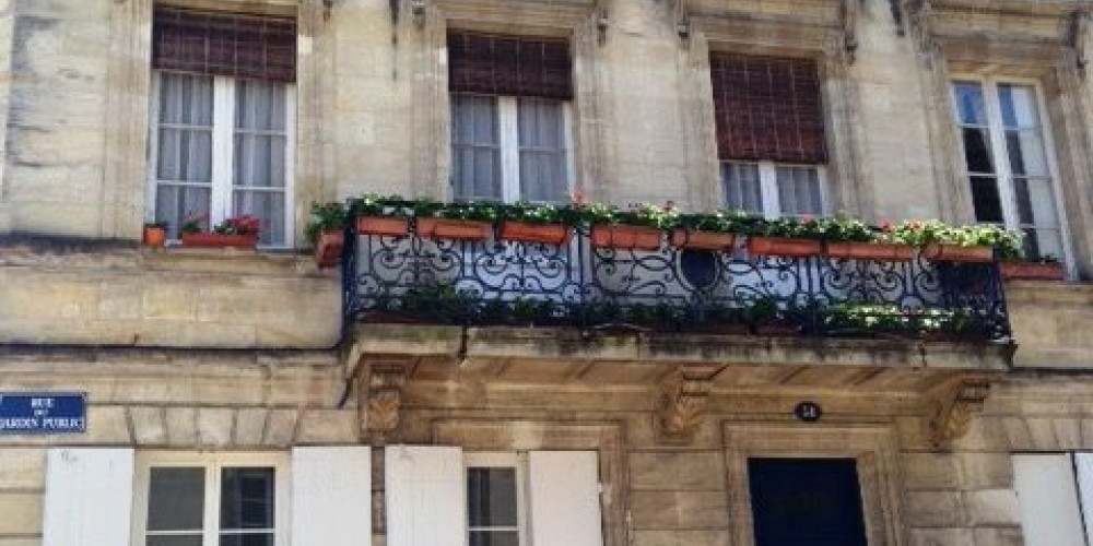 appartement à BORDEAUX (33000)