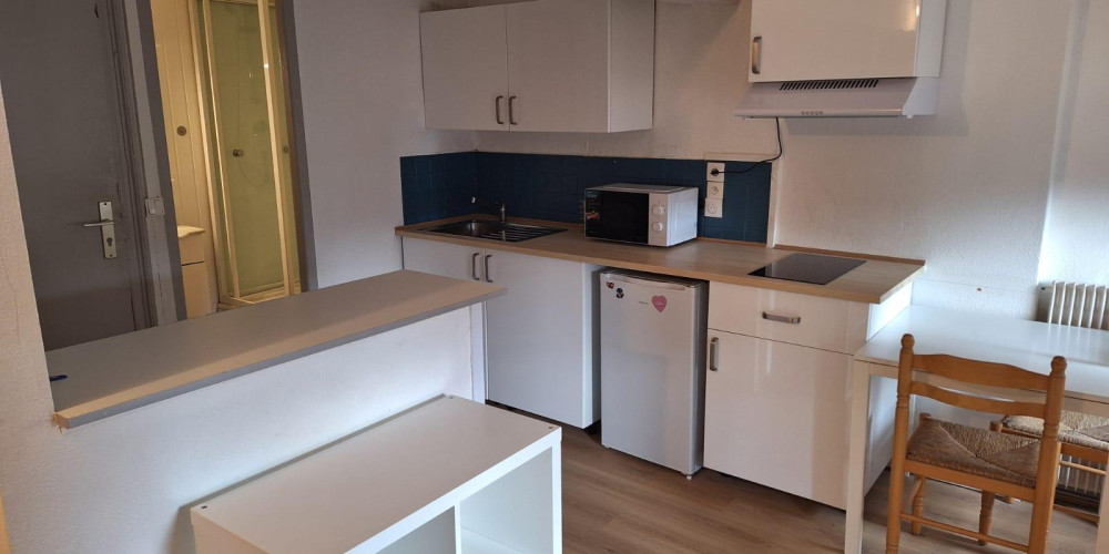 appartement à BORDEAUX (33000)